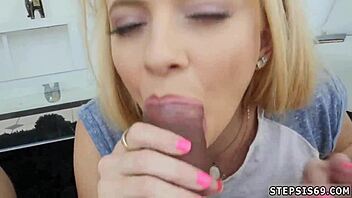 Teens fight over anal in amateur threesome