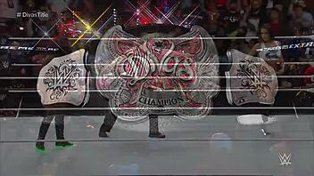 Nikki Bella VS Naomi in EXTREME RULES Clash 2015