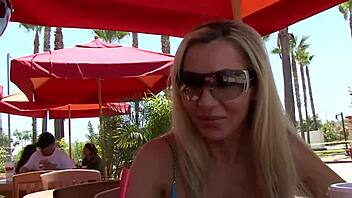Fucking blonde milf lisa demarco fishnets deepthroat!