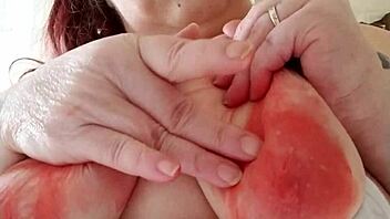 hey ariesbbw do you like this lipstick on my tits