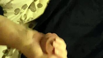 lady, gimme that hot glass handjob now