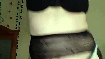 watch me striptease anal masturbation squirt