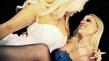 cindy behr and mel rook milfs toy each other's gaping pussies