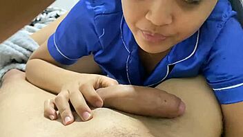 amateur teen gulps cum deepthroat facial explosion