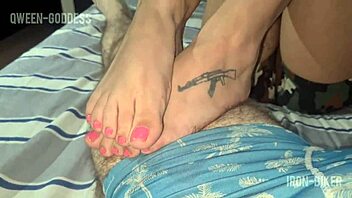 small feet soft soles give best footjob ever