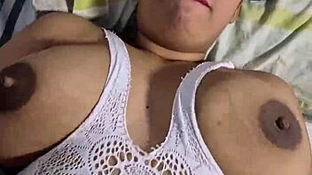my big tits make you cum tonight usa