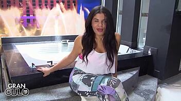 colombian latina teen Vick Valencia teases big dick stranger bang