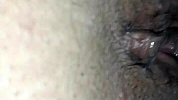 en un telo de peru... uhh asi de rico me coje el peruanito