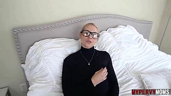 Sarah Vandella Breaks Out Big Tits and Cunt