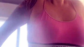 Gym workout with anal plug leaves ass wet and ready