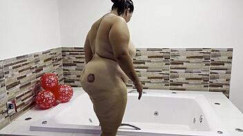 excited milf fingers her wet pussy under jeans alone