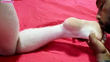 Blonde milf kisses passionately before interracial creampie fuck