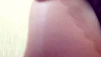 big ass mistress elza koms dominates with curves