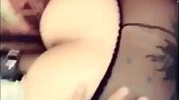 Cute Chinese teen plays sm with boyfriend homemade