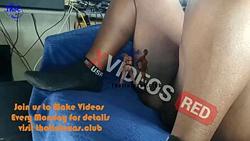 ebony milf rides cock drilling fat pussy