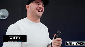 gorgeous redhead hotwife Jessi Rae: take Jason Luv's full BBC?