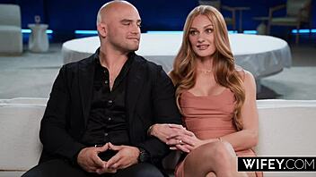 gorgeous redhead hotwife Jessi Rae: take Jason Luv's full BBC?