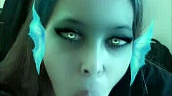 girlfriend snaps sultry blowjob sucking cock deep