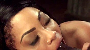 Yo ebony bound for huge strapon anal domme