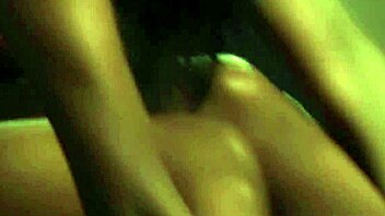 join me for an intimate erotic dance teasing your lust 😘💃