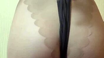 big ass mistress elza koms dominates with curves