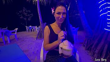 Hot Milf's Dirty Footjob Makes Stranger Explode on Feet