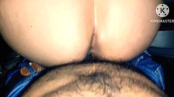 ever get that urge to fuck outdoors with people walking by