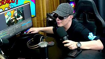 the naughty 18-year-old safada showed her sweaty pussy close up what would you do with this sexy latina bruna lambertini