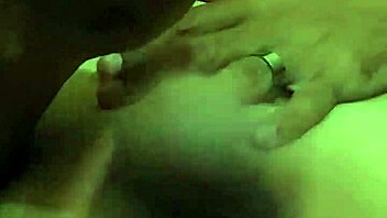 pinoy jakol handjob gets super messy 💦😈