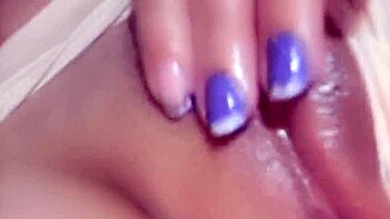 leaked country girl masturbates squirts alone home