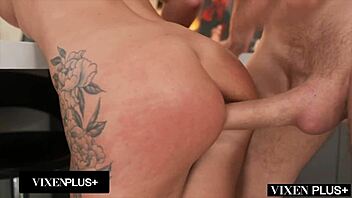 VIXENPLUS VOLUPTUOUS MOM HEIDI FUCKS STUD DEEP