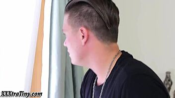 i'm tiny teen gettin facialized so messy ugh