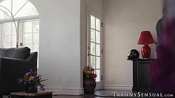 Stunning shemale crystal thayer assfucked prone bone 😈🍑💦