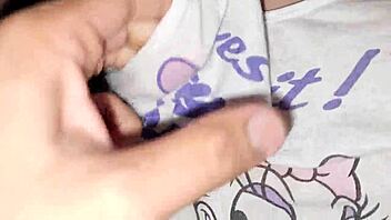 chubby latina teen’s juicy pussy creampied easily 😘