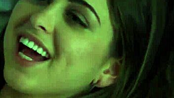 busty milf dives deep into babe's wet pussy fantasy