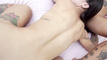 two alt inked babes take turns bareback on bbc and swap his load 😈