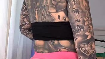 melody radford gym tights try on