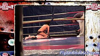 muscular lesbians wrestle catfight in boxing ring