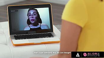 Spencer Bradley Scissors Hot with Client Jenna Sativa