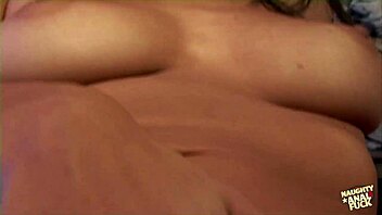 Sexy Fionna And Cassandra Cruz Ignite Lesbian Pussy Licking Passion