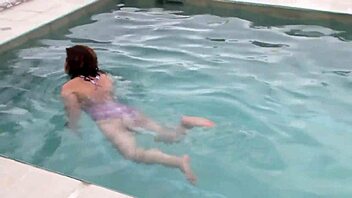 curvy mature beauty masturbates wildly on beach for voyeur eyes