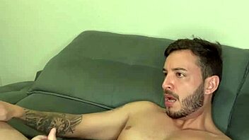 tesão louco tive que bater punheta