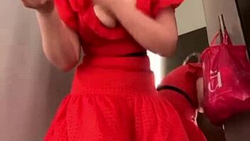 amateur bbw blonde teen public fucking boobs in changing room