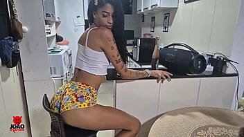 corno calls neighbor stud to fuck his 18yo girlfriend felina joao o safado bbc