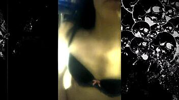 Amateur shemale Khora strokes to cumshot