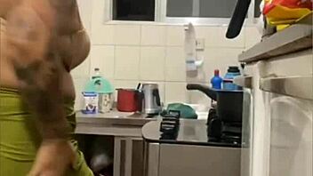 flashing my swollen pussy in mini skirt live from the kitchen