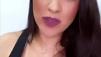 Hot Brazilian milf babe horny tits bouncing wild 🔥🍑