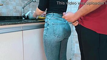 cumming on gym maid's ass at dishes! 💦😈