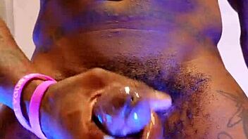 bbc worship hallelujah johnson game night humiliation at staples center