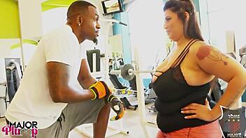 rome hammers bbw sofia rose's fat pussy over kitchen counter hard!